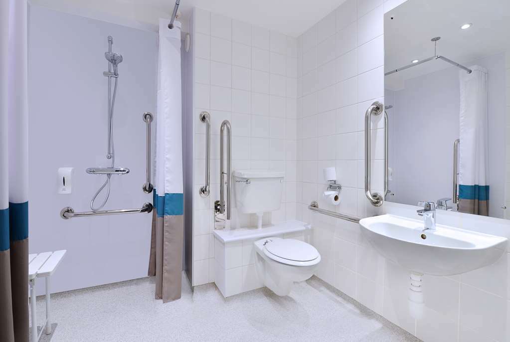Travelodge London Ealing Room photo